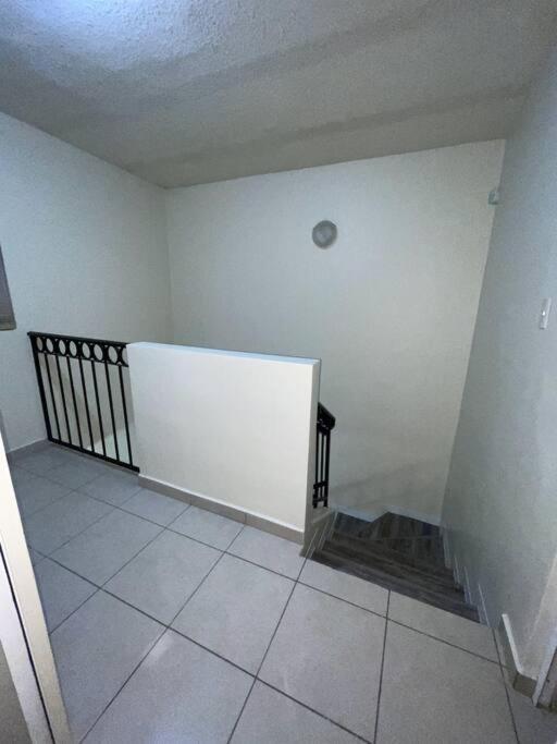 Casa Eliseos, A 5 Minutos De La Linea Fronteriza Villa Nogales  Exteriör bild