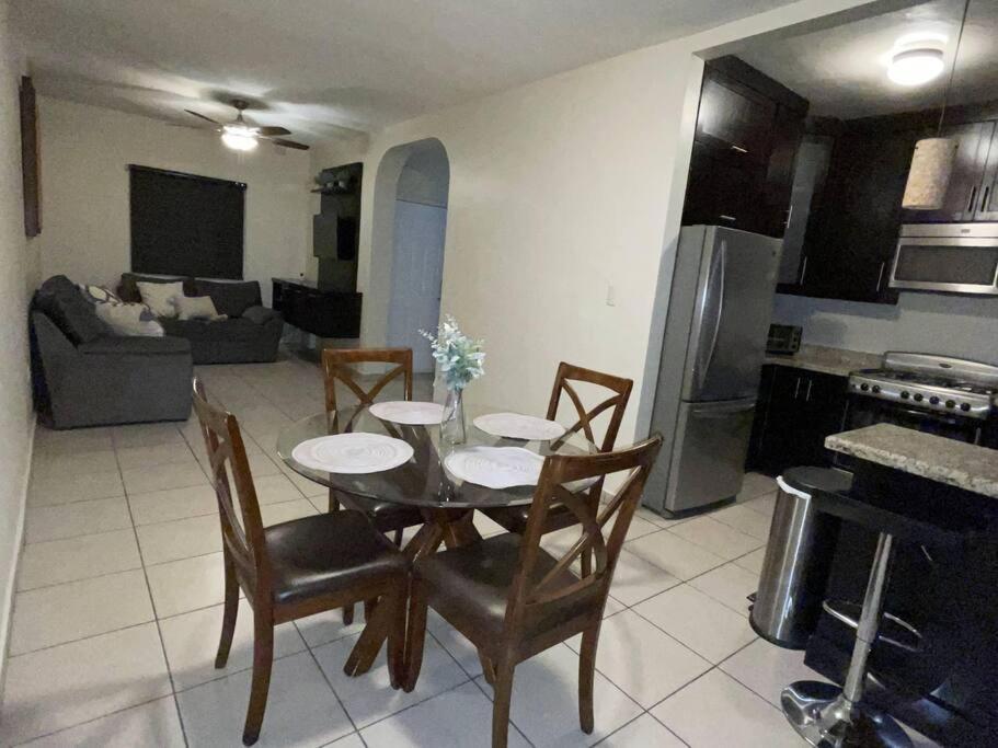 Casa Eliseos, A 5 Minutos De La Linea Fronteriza Villa Nogales  Exteriör bild