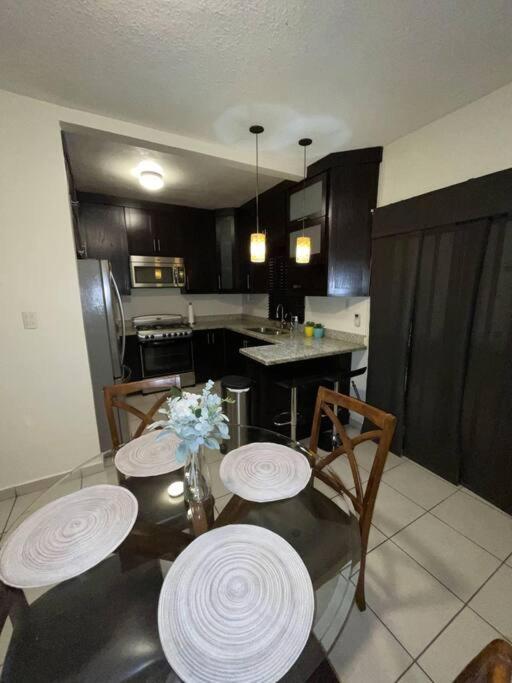 Casa Eliseos, A 5 Minutos De La Linea Fronteriza Villa Nogales  Exteriör bild